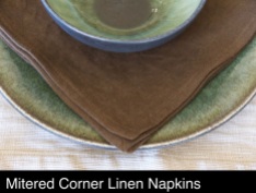brown-linen-napkins